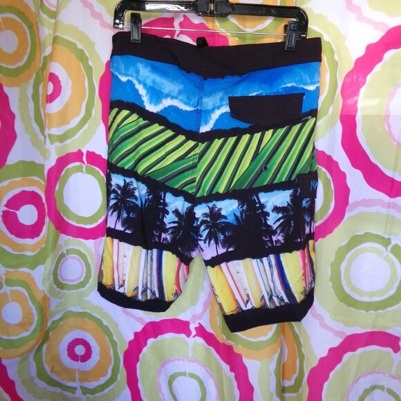 Maui and Sons NWT Board Shorts Sz 32 - Picture 5 of 7